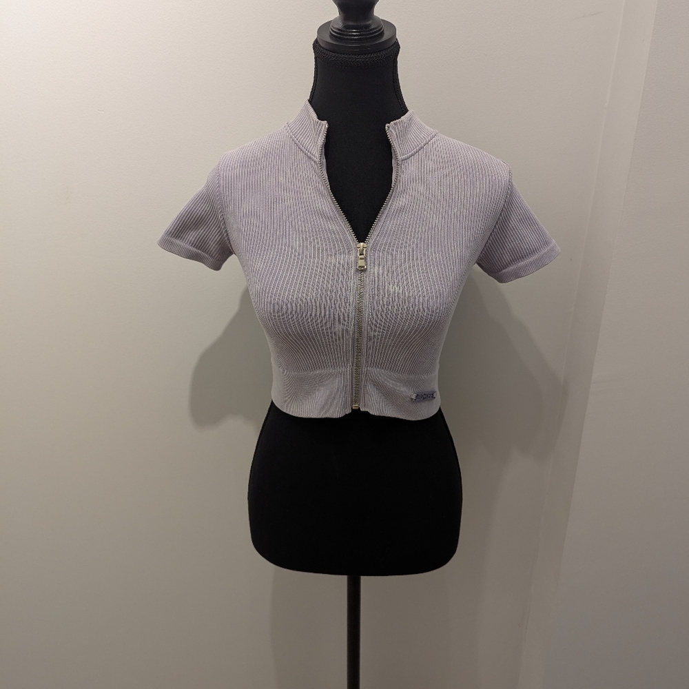 Bo + Tee - Lilac/ Gray Zip-Up Ribbed Top